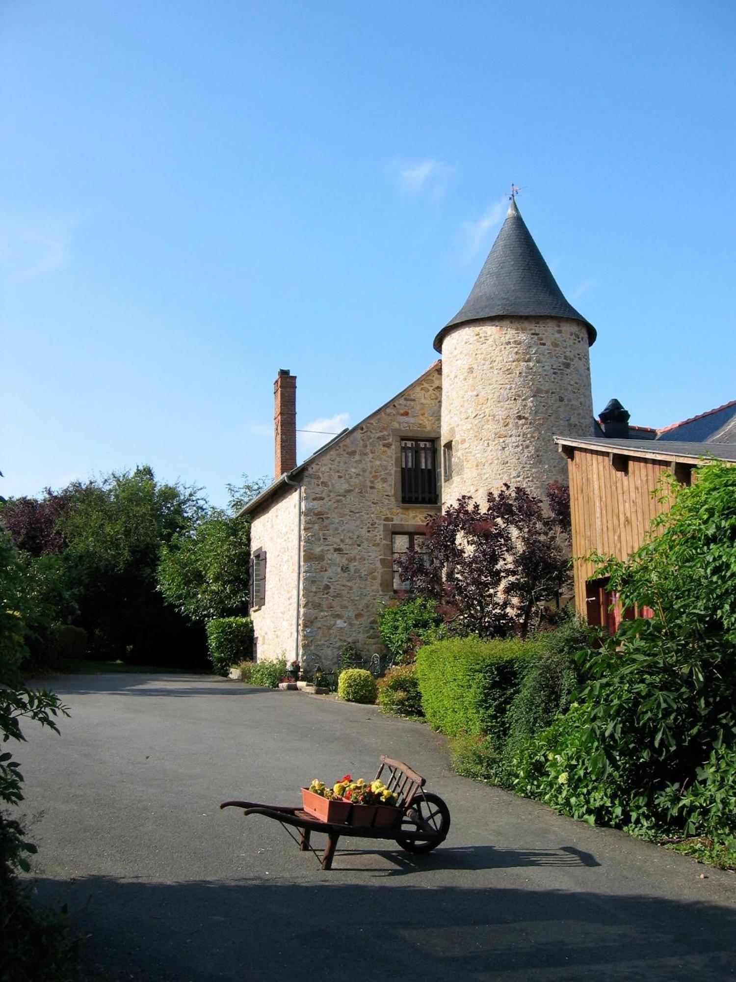 Chambres D'Hotes De La Ferme Auberge De Mesauboin Bille Luaran gambar