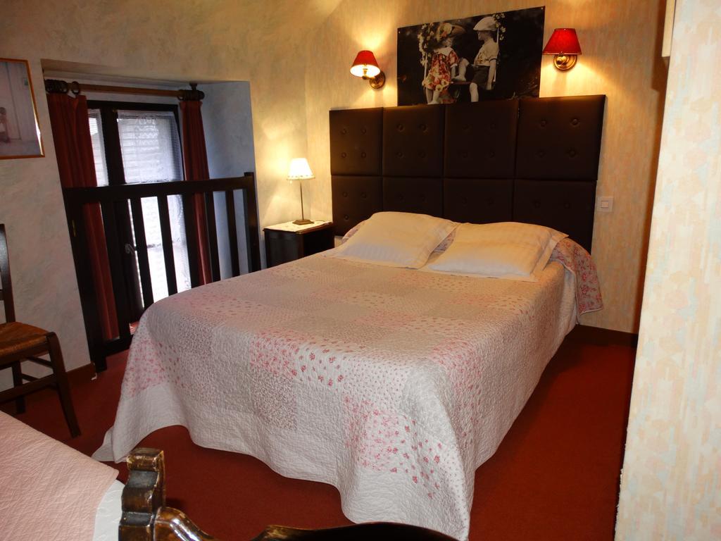 Chambres D'Hotes De La Ferme Auberge De Mesauboin Bille Luaran gambar